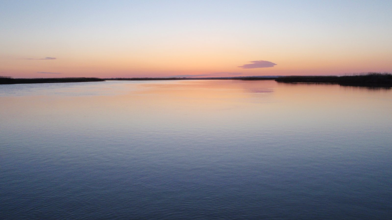 Sunrise over the Missouri River.
